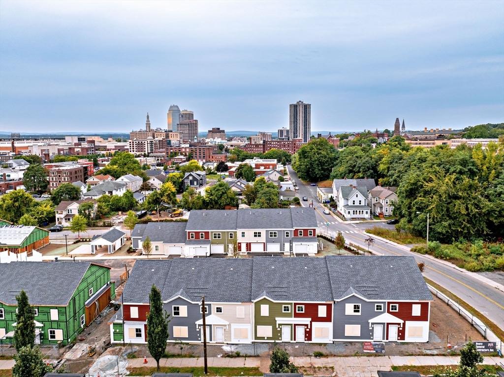 54 Central St Springfield MA 01105