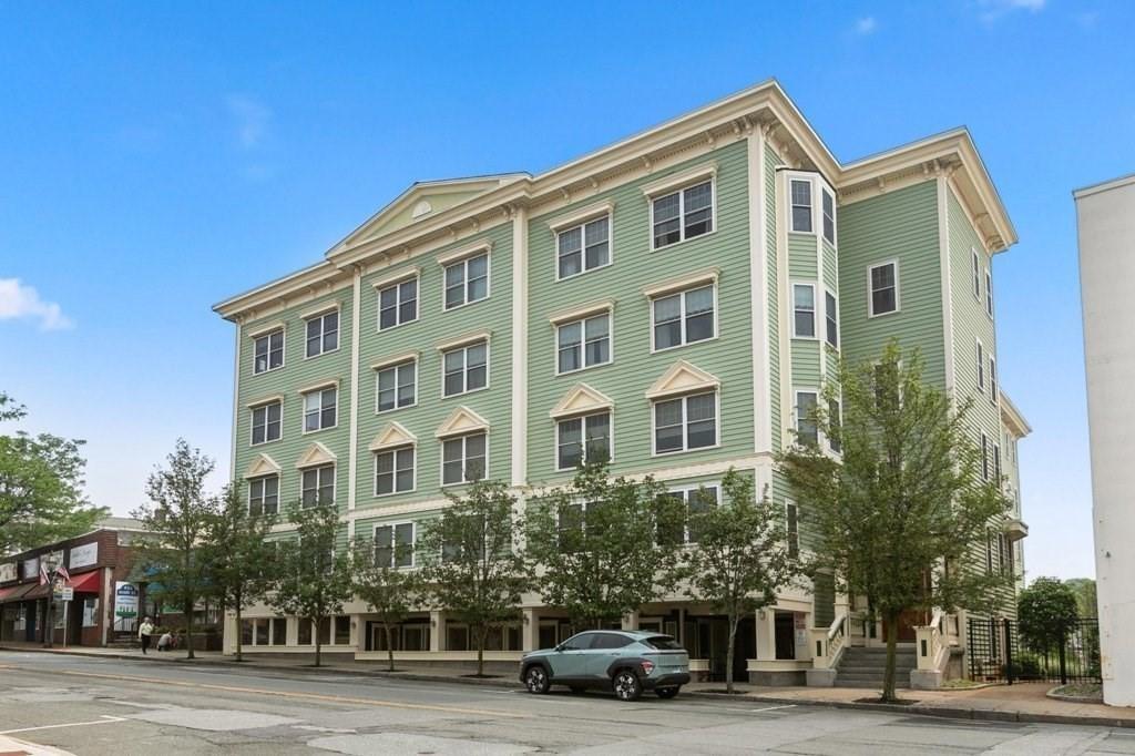 426 Main St Stoneham,MA 02180