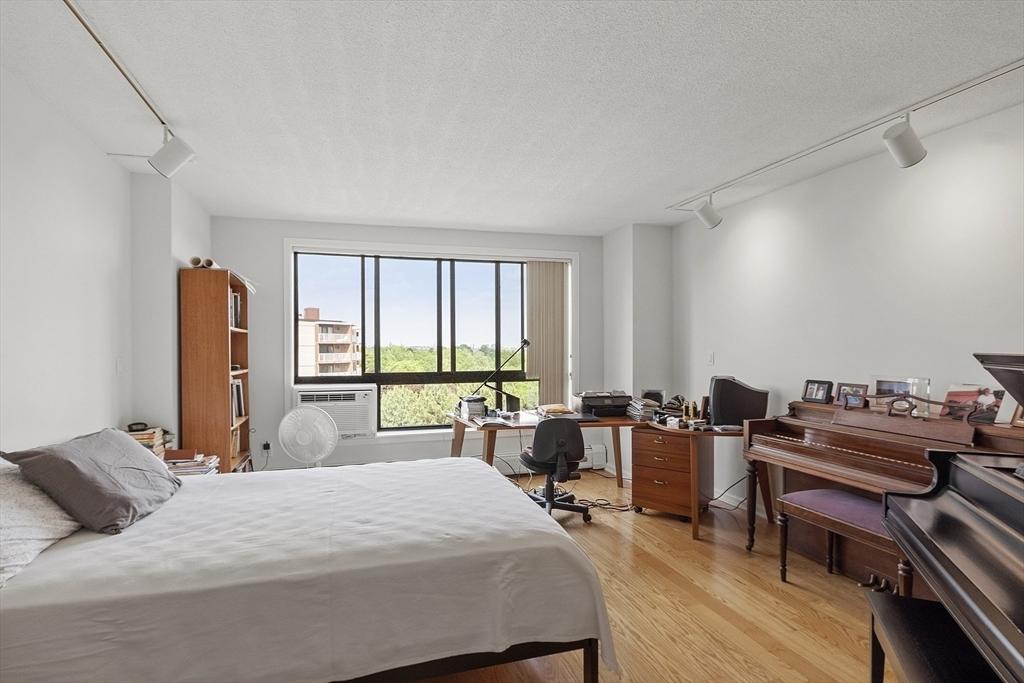 125 Coolidge Ave Watertown,MA 02472