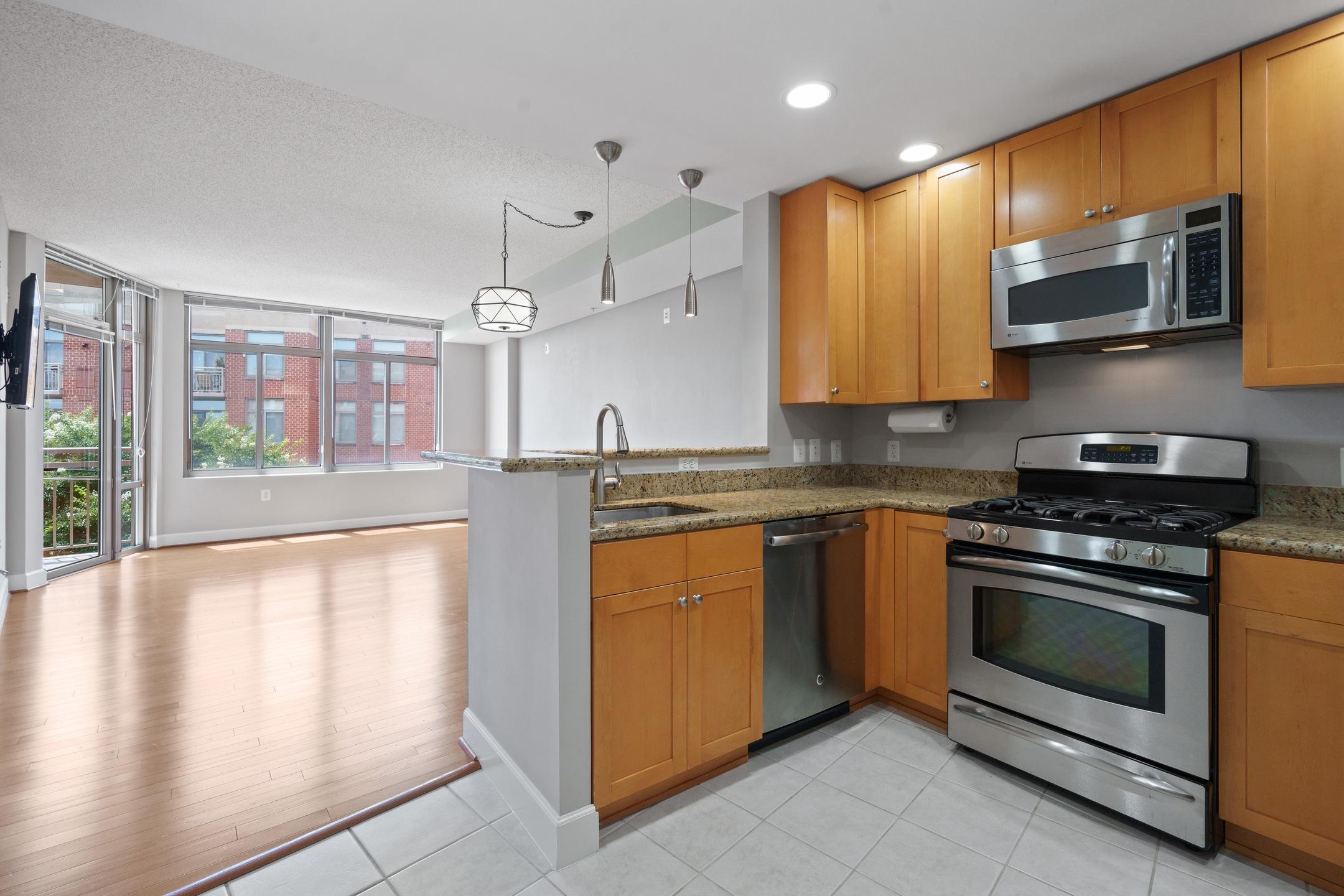 3600 S Glebe Rd Arlington,VA 22202