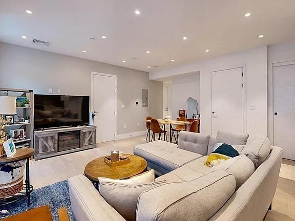 130 John St Lowell, MA 01852