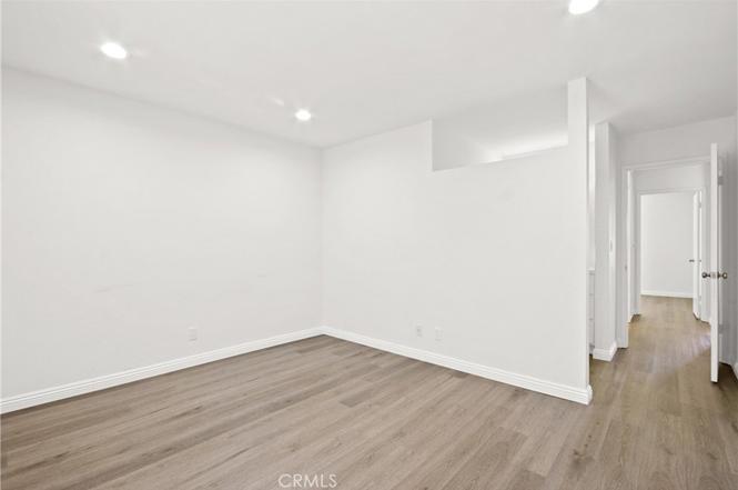 326 Streamwood, Irvine, CA 92620