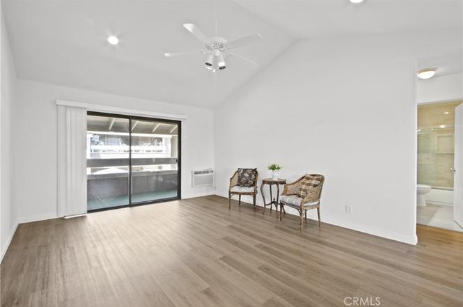 326 Streamwood, Irvine, CA 92620