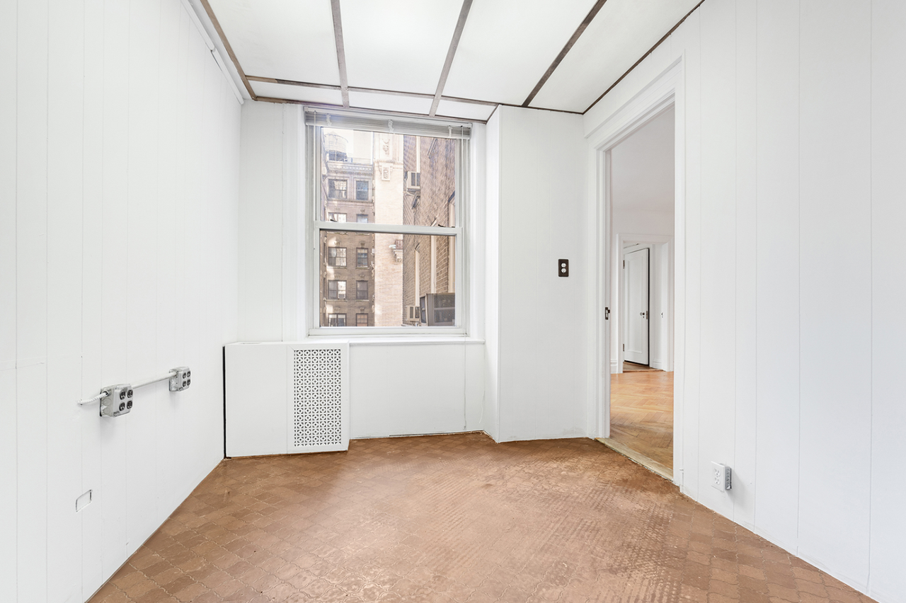 390 Riverside Dr Unit 5G, New York City, NY 10025