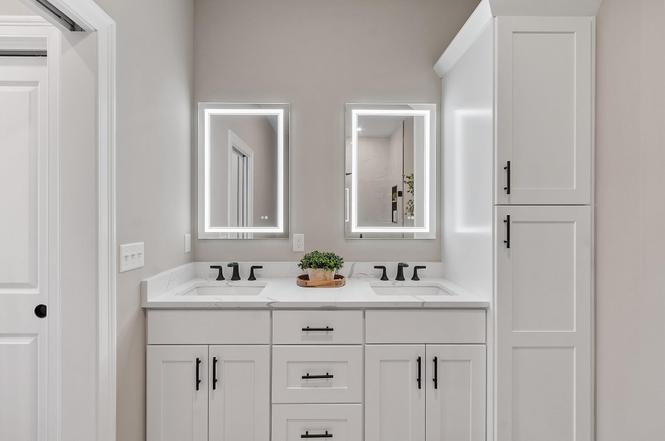 1801 Katella #202, Anaheim CA 92805