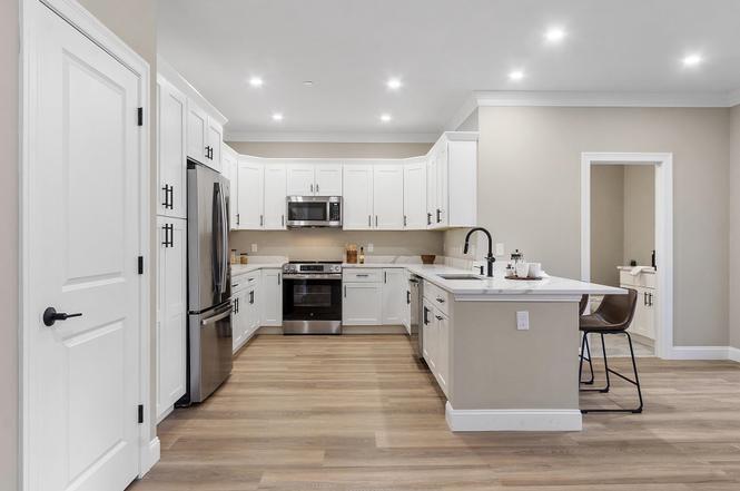 1801 Katella #202, Anaheim CA 92805